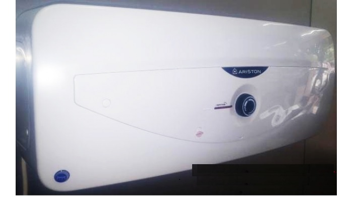 Bình nóng lạnh Ariston 20 lít có những loại nào?