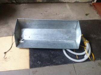 máng hứng nước