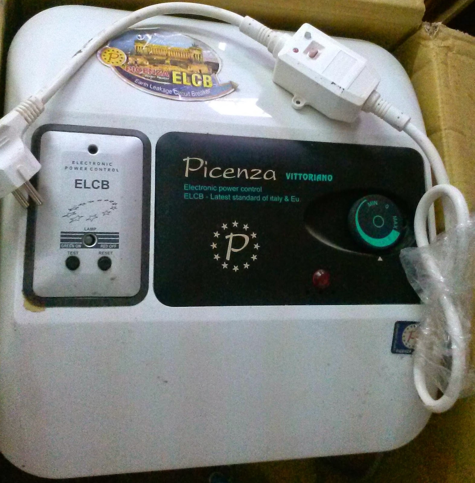 Sửa bình nóng lạnh Picenza tại Hoàn Kiếm