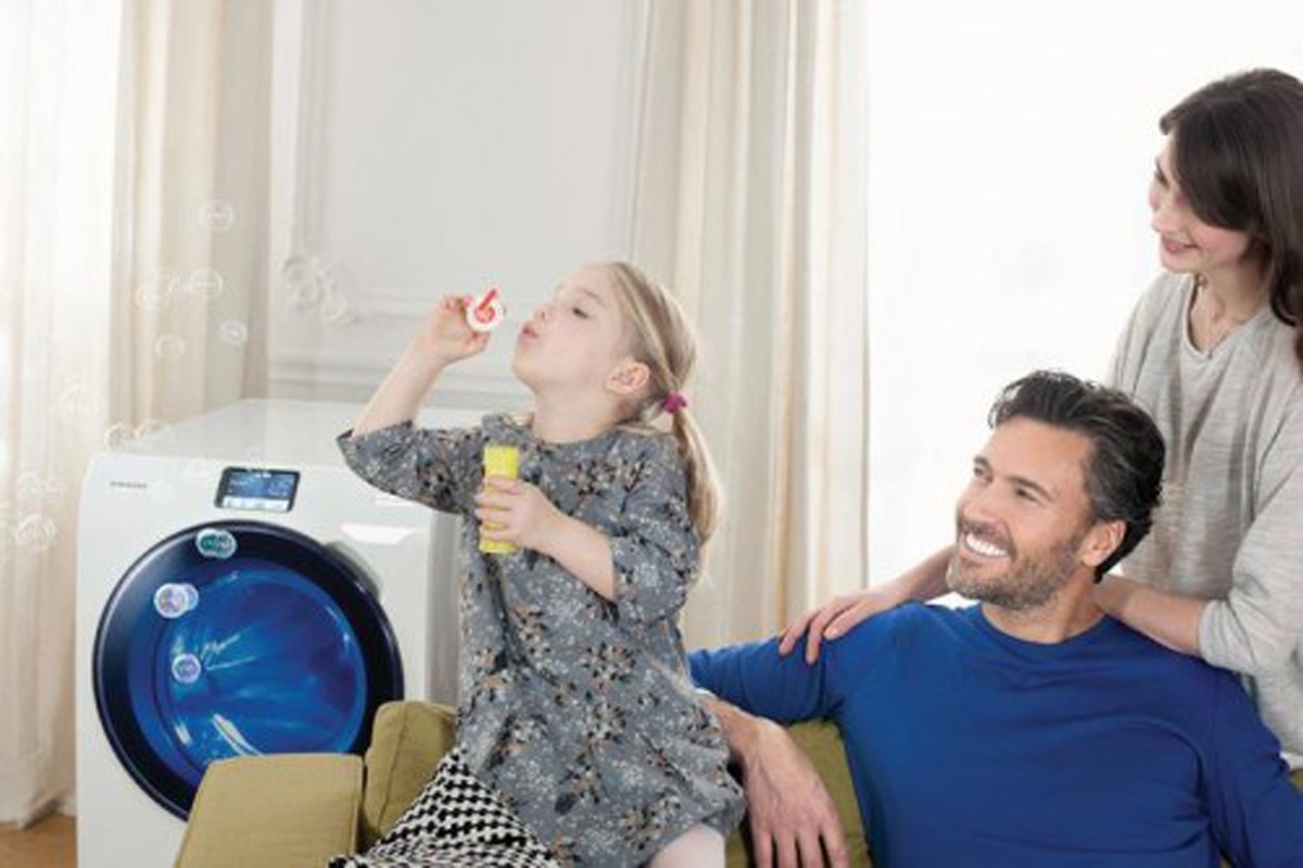 sua chua may giat - gia dinh hanh phuc